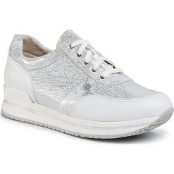 Sneakersy LASOCKI - LIKE-01 White. Białe półbuty damskie Lasocki, ze skóry. Za 199,99 zł.