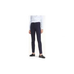 Spodnie z pięcioma kieszeniami Tommy Hilfiger WW0WW01345 SKINNY FIT. Niebieskie spodnie damskie TOMMY HILFIGER, s. Za 322,50 zł.