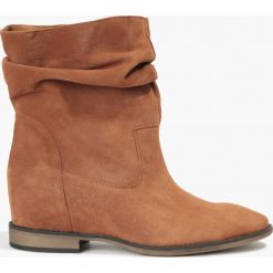 Botki rude Alegra. Czerwone botki damskie Badura, bez obcasa, bez zapięcia. Za 415,99 zł.