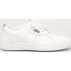 Answear - Buty. Białe buty sportowe damskie ANSWEAR, bez wzorów, z gumy, sportowe. Za 119,90 zł.