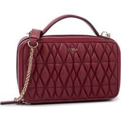 Torebka FURLA - Cometa 1033688 E EAC9 NN3 Ciliega d. Czerwone torebki klasyczne damskie Furla, bez wzorów, ze skóry, wizytowe, bez dodatków. Za 899,00 zł.