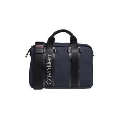 Torby na laptopy Calvin Klein Jeans K50K504228 CLASH LAPTOP. Niebieskie torby na laptopa Calvin Klein Jeans, bez wzorów, z jeansu. Za 409,35 zł.
