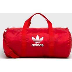 Adidas Originals - Torba. Czerwone torby męskie sportowe adidas Originals, w paski, z poliesteru, sportowe. W wyprzedaży za 129,90 zł.