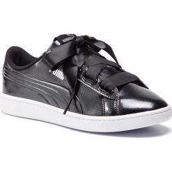 Sneakersy PUMA - Vikky V2 Ribbon P 369727 01 Puma Black/Puma Silver. Czarne półbuty damskie Puma, ze skóry ekologicznej. W wyprzedaży za 169,99 zł.