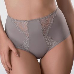 Klasyczne figi Honey H36 w rozmiarze XL. Majtki damskie Sermija, xl, w koronkowe wzory, z bawełny. Za 49,99 zł.