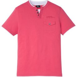 T-shirt z kieszonką bonprix malinowy. Czerwone koszulki męskie bonprix, s, bez wzorów, bez kołnierzyka, bez rękawów. Za 37,99 zł.