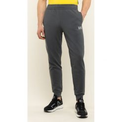 Spodnie dresowe EA7 Emporio Armani 8NPP53 PJ05Z 1977. Szare jeansy męskie EA7 Emporio Armani, xxl, bez wzorów. W wyprzedaży za 279,00 zł.