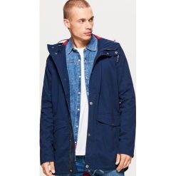 Parka z kapturem - Granatowy. Niebieskie parki męskie Cropp, l. Za 199,99 zł.