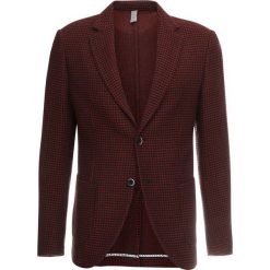 Sisley Marynarka red. Czerwone marynarki męskie marki Sisley, m, z poliesteru. Za 739,00 zł.