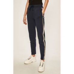 Trussardi Jeans - Spodnie. Niebieskie spodnie dresowe damskie Trussardi Jeans, s, z elastanu. W wyprzedaży za 399,90 zł.