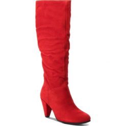 Kozaki TAMARIS - 1-25539-21 Lipstick 515. Czerwone kowbojki damskie Tamaris, z materiału, przed kolano, na wysokim obcasie, na obcasie. Za 329,90 zł.