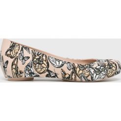Melissa - Baleriny Ultragirl. Baleriny damskie Melissa, z materiału. W wyprzedaży za 239,90 zł.