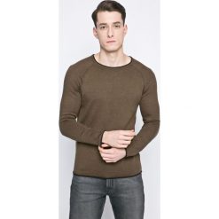Review - Sweter. Zielone swetry męskie Review, m, bez wzorów, z bawełny, z okrągłym kołnierzem, bez kaptura. W wyprzedaży za 59,90 zł.