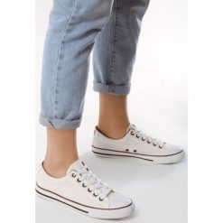 Białe Trampki Stardom. Białe trampki i tenisówki damskie Born2be, bez wzorów, na sznurówki. Za 49,99 zł.