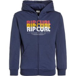 Rip Curl SCRIPT HOODED ZIP Bluza rozpinana blue indigo. Niebieskie bluzy chłopięce marki Rip Curl, z bawełny. W wyprzedaży za 188,10 zł.