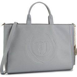 Torebka TRUSSARDI JEANS - Faith Shopper Lg 75B00843 E010. Szare torby damskie na zakupy Trussardi Jeans, z aplikacjami, z jeansu, klasyczne, zdobione, bez dodatków. Za 649,00 zł.