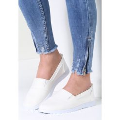 Trampki damskie slip on: Białe Slip On In The Middle