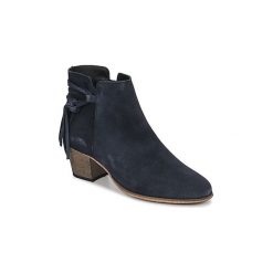 Botki Betty London HEIDI. Niebieskie botki damskie Betty London, bez obcasa, bez zapięcia. Za 309,00 zł.