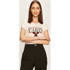 Morgan - T-shirt. Białe bluzki damskie Morgan, s, z nadrukiem, z elastanu, z okrągłym kołnierzem. Za 129,90 zł.