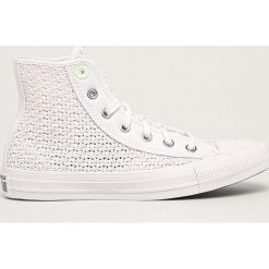 Converse - Trampki. Białe trampki i tenisówki damskie Converse, bez wzorów, z gumy, na sznurówki. Za 359,90 zł.
