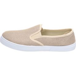 SLIP ON Złote tenisówki damskie WISHOT 124. Żółte trampki i tenisówki damskie Wishot, bez wzorów, bez zapięcia. W wyprzedaży za 40,00 zł.