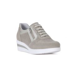 Buty Nero Giardini MP NERO GIARDINI IVORY OXIGEN. Brązowe trampki i tenisówki damskie marki Nero Giardini MP, bez wzorów, bez zapięcia. Za 532,07 zł.