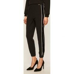 Twinset - Spodnie. Czarne spodnie damskie Twinset, s, z elastanu. Za 649,90 zł.