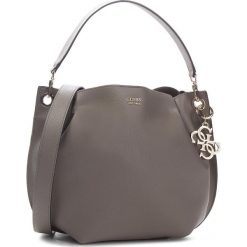 Torebka GUESS - HWVG68 53030 TAU. Szare torebki klasyczne damskie Guess, ze skóry ekologicznej. Za 649,00 zł.