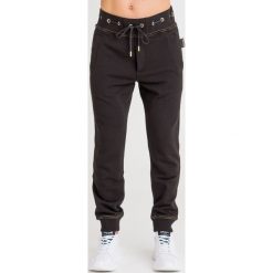 SPODNIE DRESOWE versace jeans couture. Czarne spodnie męskie Versace Jeans Couture, m, bez wzorów, z jeansu. Za 1109,00 zł.