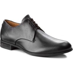 Półbuty GINO ROSSI - Ivo MPV374-E88-E100-9900-0 99. Czarne buty wizytowe męskie Gino Rossi, bez wzorów, ze skóry, eleganckie, bez zapięcia. W wyprzedaży za 199,00 zł.