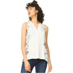 Desigual Damska Bluzka Blus Colette 18Swbw50 1000 (Rozmiar L). Szare bluzki damskie marki Desigual, l, bez wzorów, bez kołnierzyka, bez rękawów. W wyprzedaży za 150,00 zł.