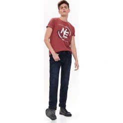 Spodnie denimowe slim fit. Spodnie męskie Top Secret, na co dzień, na lato, s, bez wzorów, z jeansu, klasyczne. W wyprzedaży za 74,99 zł.
