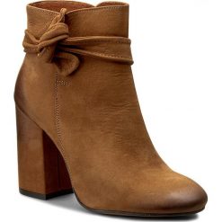 Botki damskie: Botki CARINII - B3789 I44-000-PSK-C00
