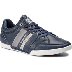 Półbuty LEVI'S - Turlock 229810-700-17 Navy Blue. Niebieskie półbuty męskie marki Levi's®, na co dzień, bez wzorów, z zamszu, eleganckie, bez zapięcia. Za 349,00 zł.