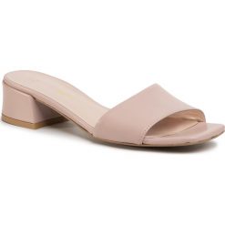 Klapki L37 - Havana S51 Pink. Różowe klapki damskie L37, bez wzorów, ze skóry, bez obcasa, na obcasie. Za 459,00 zł.