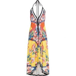 Sukienka maxi z dekoltem halter i nadrukiem bonprix czerwono-żółto-niebieski wzorzysty. Czerwone sukienki damskie bonprix, z nadrukiem, bez kołnierzyka, bez rękawów, maxi. Za 64,99 zł.