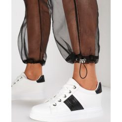 Biało-Czarne Sneakersy Arrivien. Białe sneakersy damskie Renee. Za 89,99 zł.