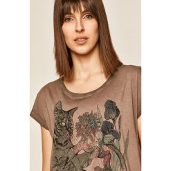 Medicine - T-shirt Boho Breeze. Różowe bluzki damskie MEDICINE, s, z nadrukiem, z bawełny, casualowe, z okrągłym kołnierzem, z krótkim rękawem. Za 59,90 zł.
