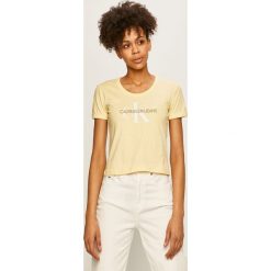 Calvin Klein Jeans - Bluzka. Różowe bluzki damskie Calvin Klein Jeans, s, z nadrukiem, z poliesteru, z okrągłym kołnierzem, bez rękawów. W wyprzedaży za 129,90 zł.