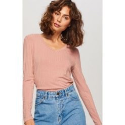 T-shirty damskie: Koszulka z prążkowanej dzianiny - Różowy
