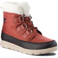 Śniegowce SOREL - Explorer Carnival NL3040 Rusty/Black 808. Pomarańczowe śniegowce damskie marki Sorel, z gumy. W wyprzedaży za 349,00 zł.