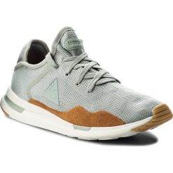 Sneakersy LE COQ SPORTIF - Solas Craft 1810356 Limestone. Szare sneakersy męskie le coq sportif, na co dzień, bez wzorów, z tworzywa sztucznego, eleganckie, bez zapięcia. W wyprzedaży za 219,00 zł.