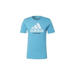 T-shirty z krótkim rękawem adidas Koszulka Tennis Badge of Sport. Różowe koszulki męskie Adidas, s, bez wzorów, sportowe, bez kołnierzyka, krótkie. Za 99,95 zł.