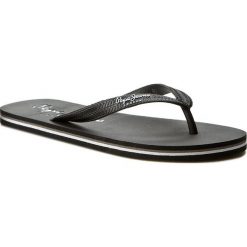 Japonki PEPE JEANS - Swimming 2.0 PMS70035 Black 999. Czarne klapki męskie Pepe Jeans, z jeansu, bez zapięcia. Za 89,00 zł.