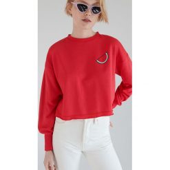 Bluza typu crop -. Bluzy damskie Sinsay, xl, bez wzorów, bez rękawów, bez kaptura. W wyprzedaży za 19,99 zł.