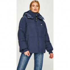 Tommy Jeans - Kurtka. Niebieskie kurtki damskie marki Tommy Jeans, s, z jeansu. W wyprzedaży za 799,90 zł.