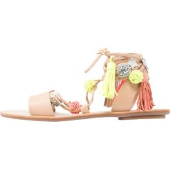 Rzymianki damskie: Loeffler Randall SUZE Sandały wheat/fluo