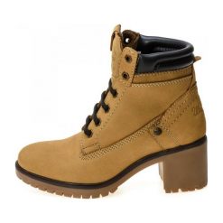 Wrangler Botki Damskie Sierra Nubuck Żółte, 37. Żółte botki damskie Wrangler, z nubiku, eleganckie, za kostkę, na niskim obcasie, na sznurówki. W wyprzedaży za 277,00 zł.