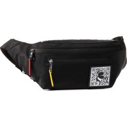 Saszetka nerka KARL LAGERFELD - 201W3128 Black 999. Czarne torby męskie skórzane KARL LAGERFELD, bez wzorów, z materiału, młodzieżowe. W wyprzedaży za 559,00 zł.