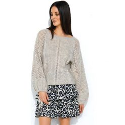 Oversizowy Beżowy Sweter z Ażurowym Rękawem. Brązowe swetry damskie Molly.pl, uniwersalny, z aplikacjami, bez rękawów, długie, bez kaptura. Za 134,90 zł.